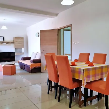 Ferienwohnung Fuer 8 Personen Ca 91 Qm In Silo, Kvarner Bucht Krk
