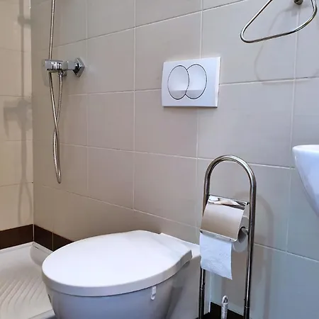 Ferienwohnung Fuer 8 Personen Ca 91 Qm In Silo, Kvarner Bucht Krk Apartment